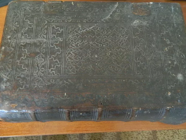 Книга церковная на старославянском языке,  обложка из дерева обтянута к 2